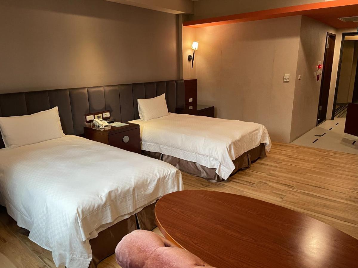 Chia Shih Pao Hotel Tajan Kültér fotó