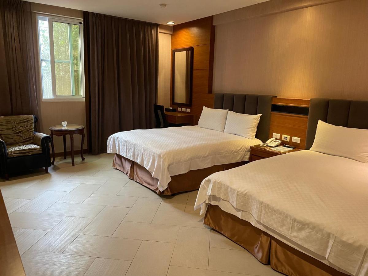 Chia Shih Pao Hotel Tajan Kültér fotó