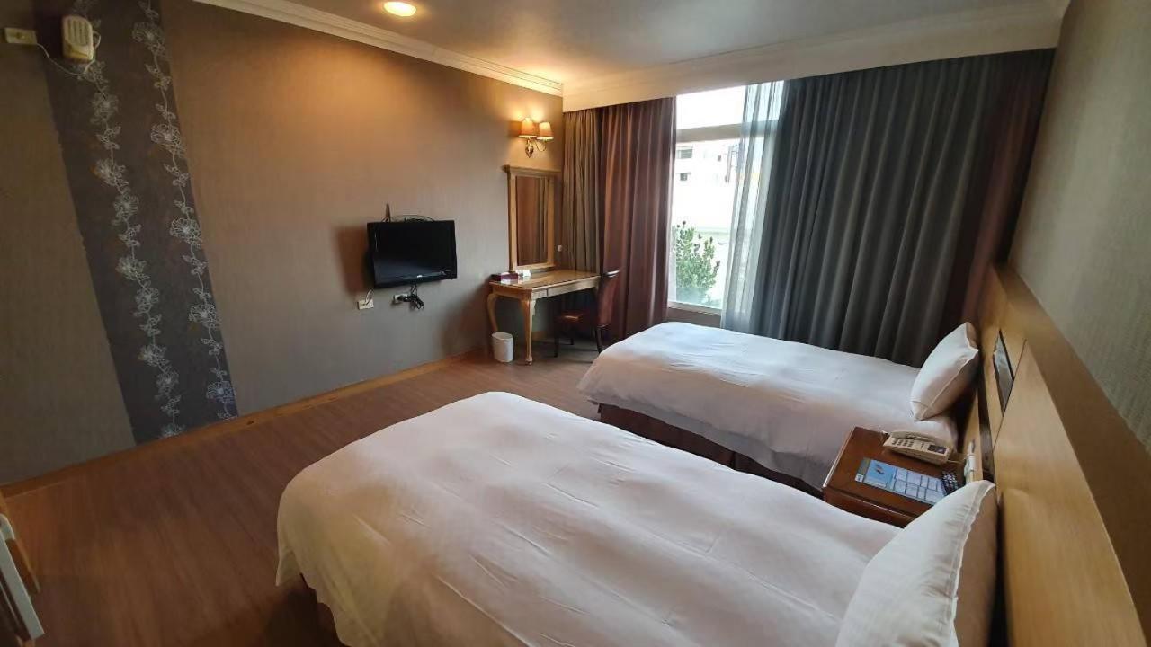 Chia Shih Pao Hotel Tajan Kültér fotó