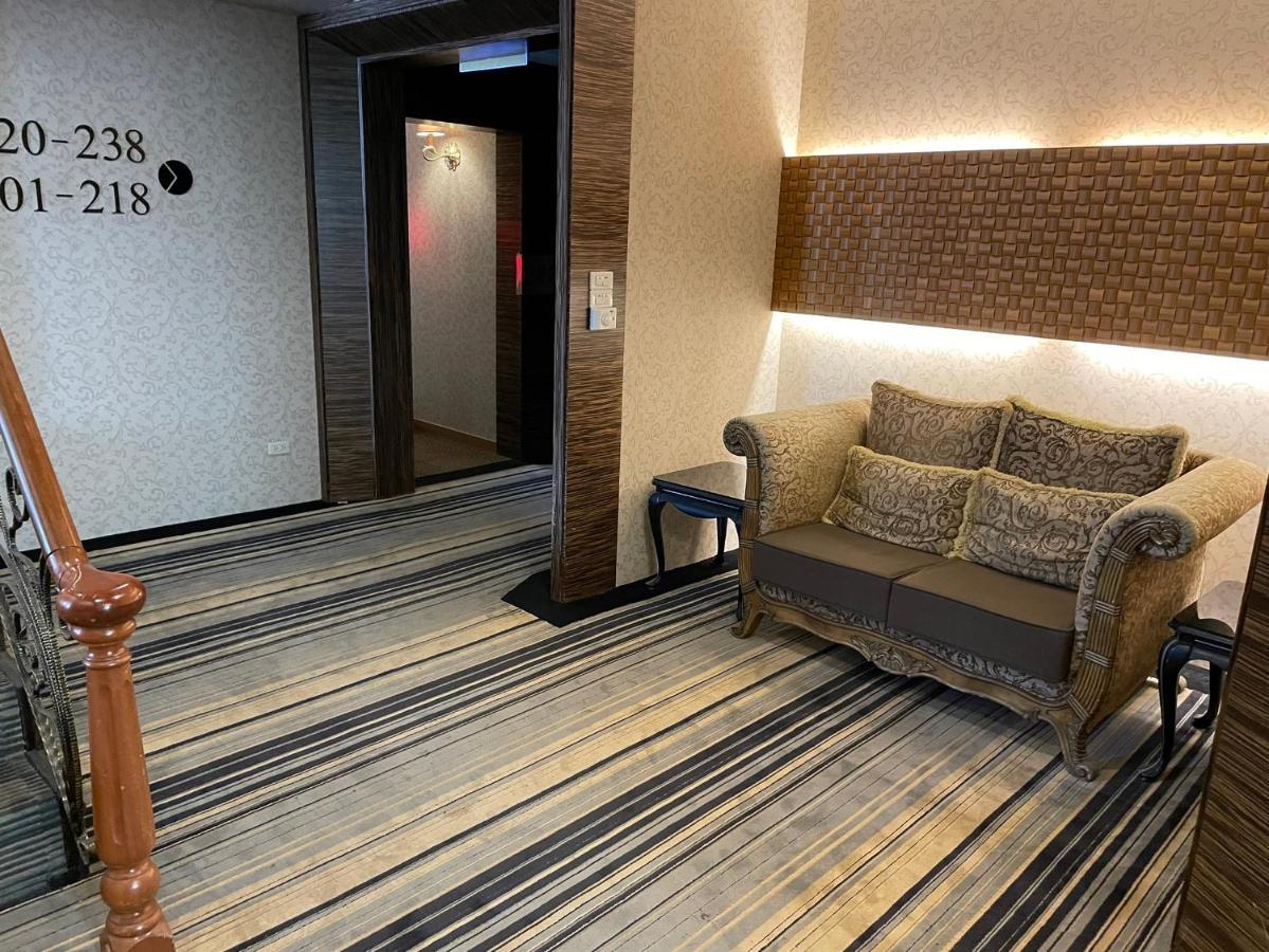 Chia Shih Pao Hotel Tajan Kültér fotó