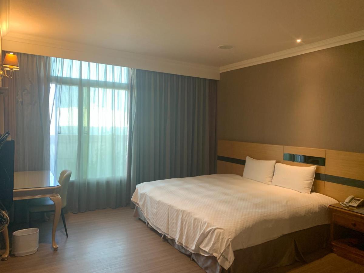 Chia Shih Pao Hotel Tajan Kültér fotó