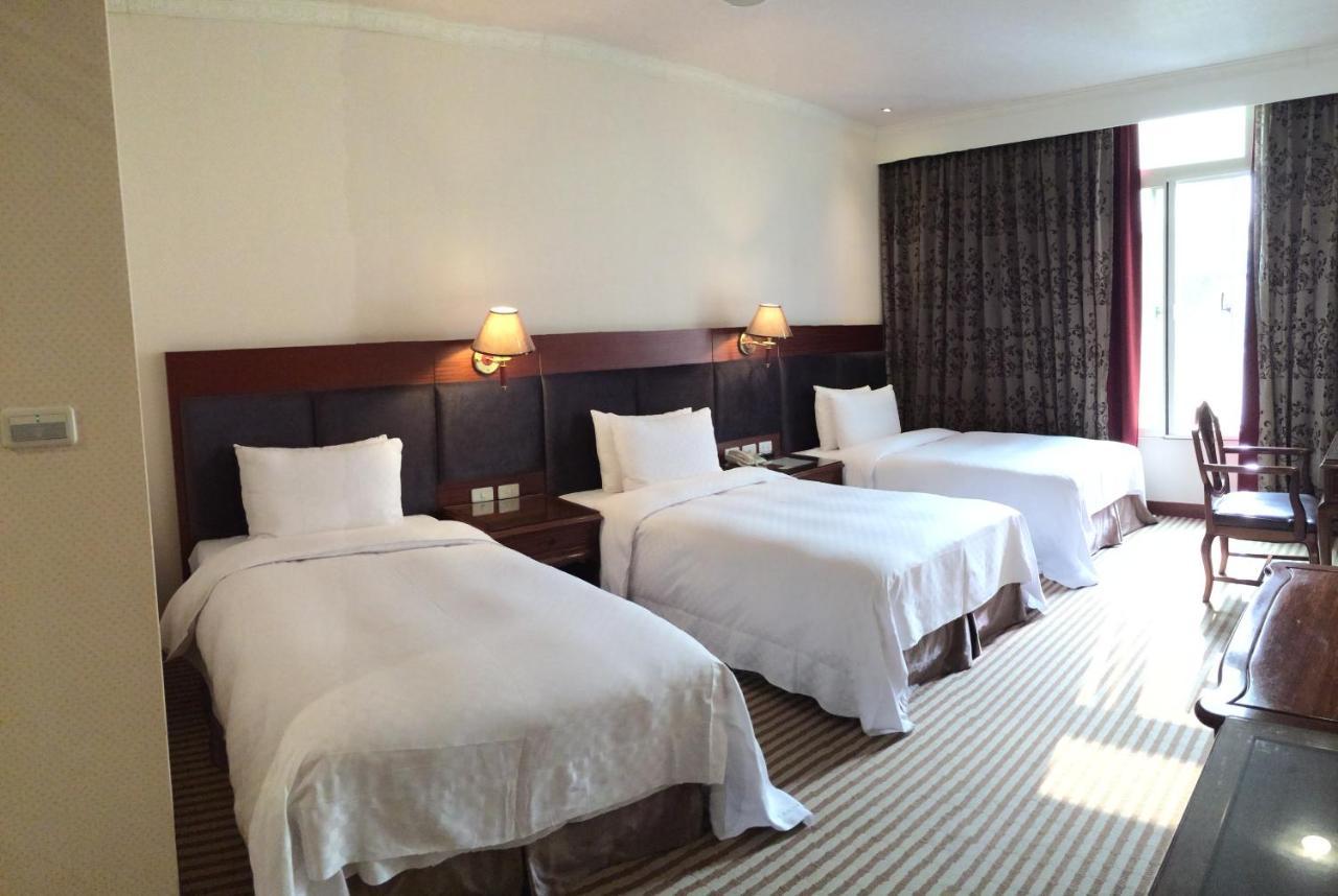 Chia Shih Pao Hotel Tajan Kültér fotó