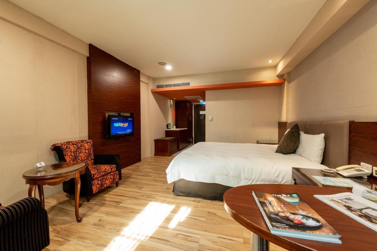 Chia Shih Pao Hotel Tajan Kültér fotó